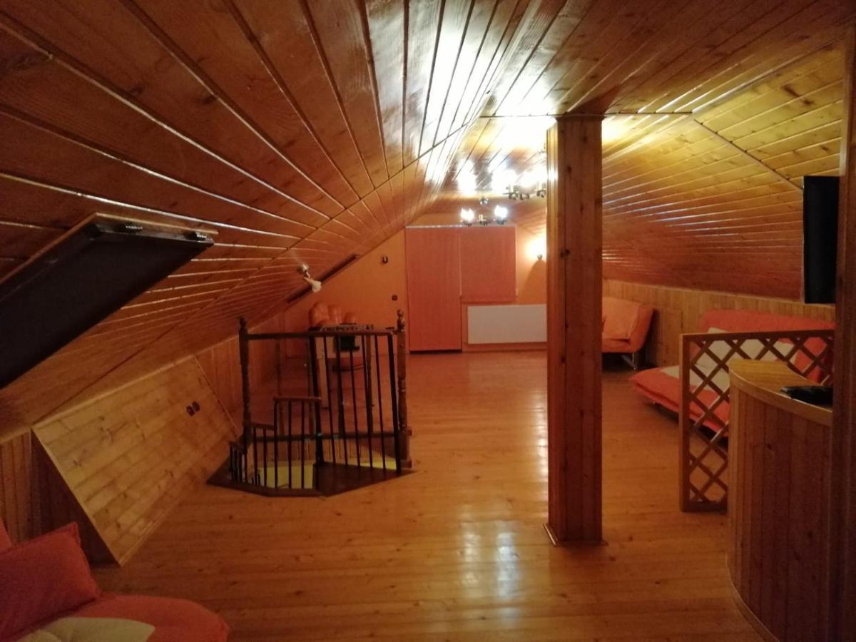 Casa De Vacanta Paraul Rece Ngoại thất bức ảnh