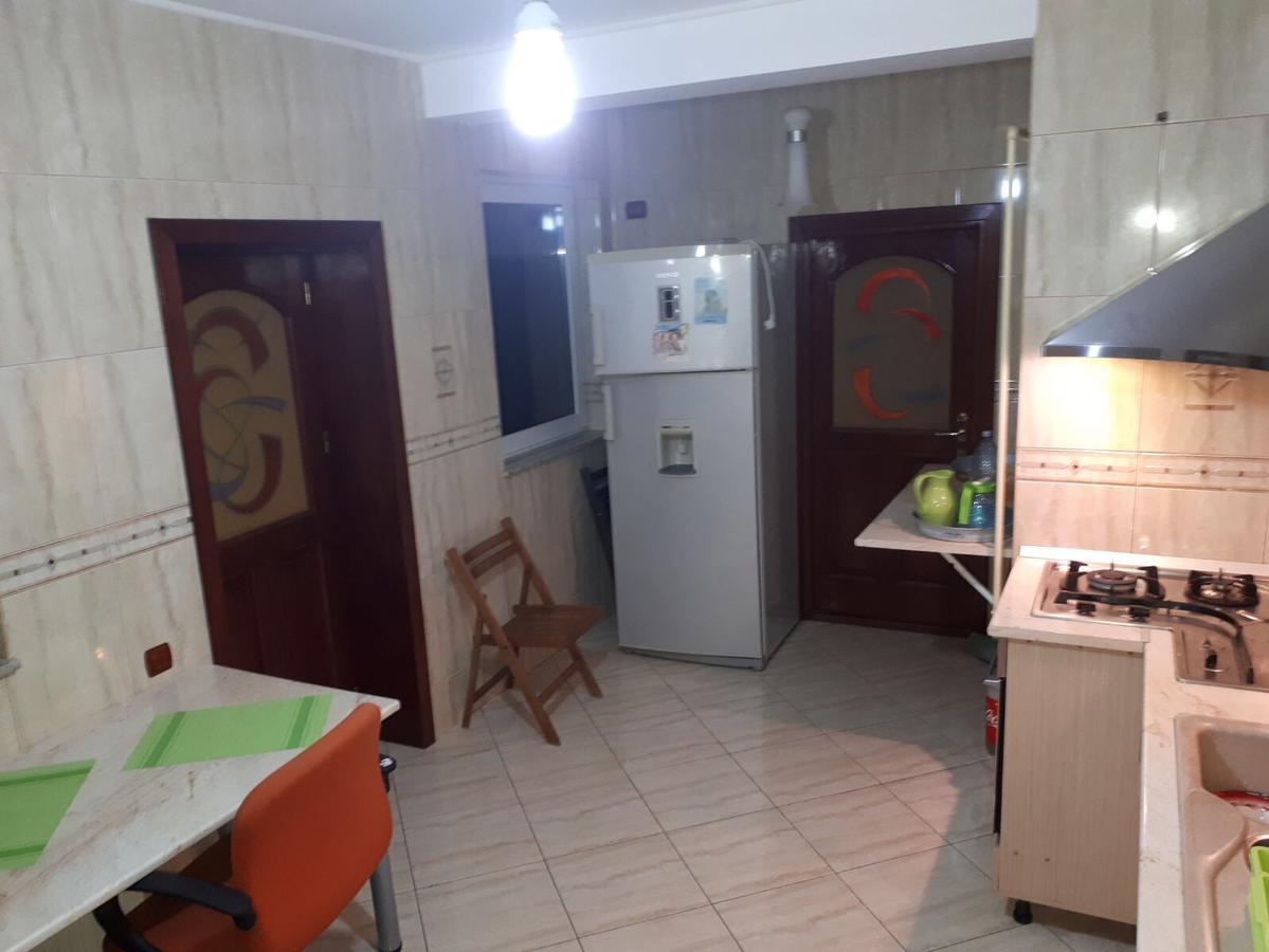 Casa De Vacanta Paraul Rece Ngoại thất bức ảnh
