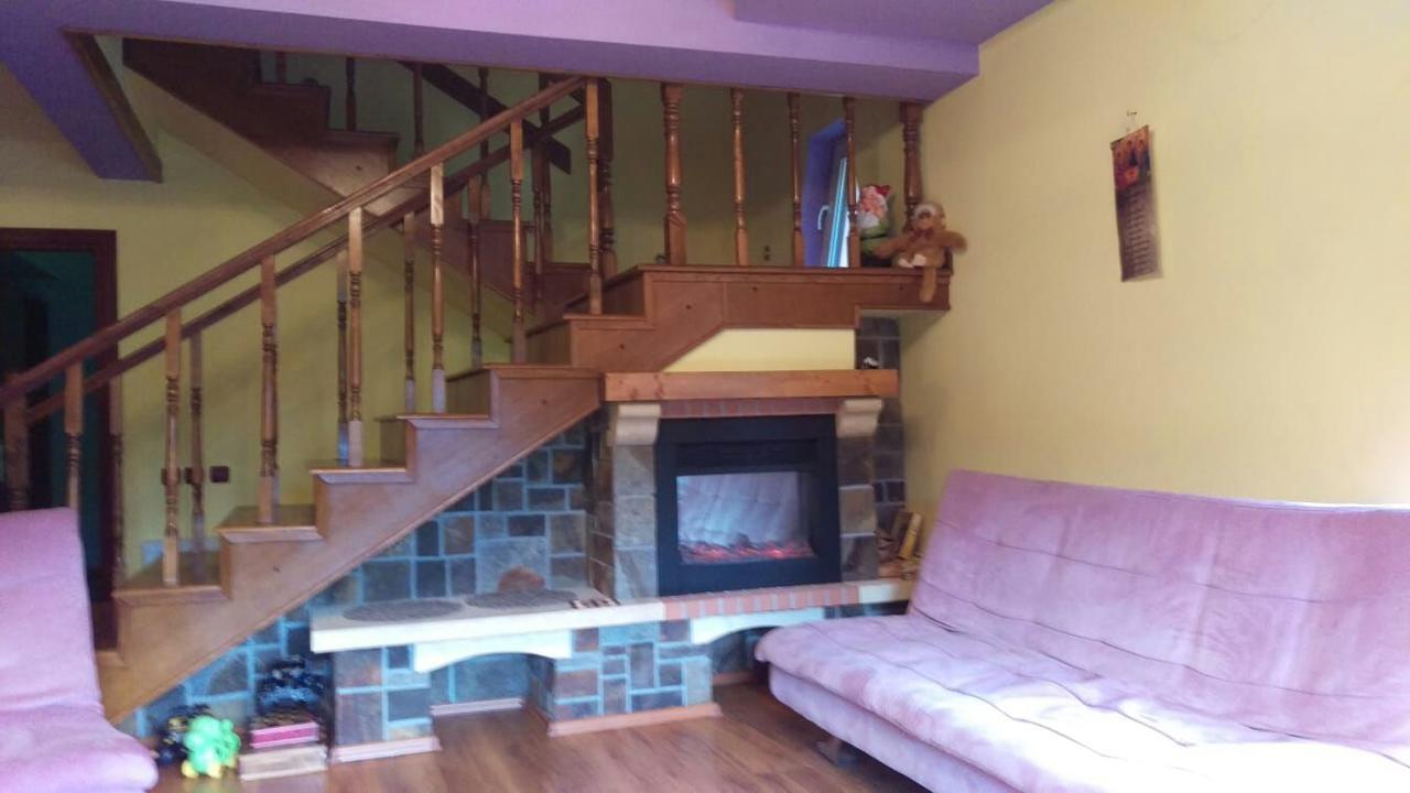 Casa De Vacanta Paraul Rece Ngoại thất bức ảnh