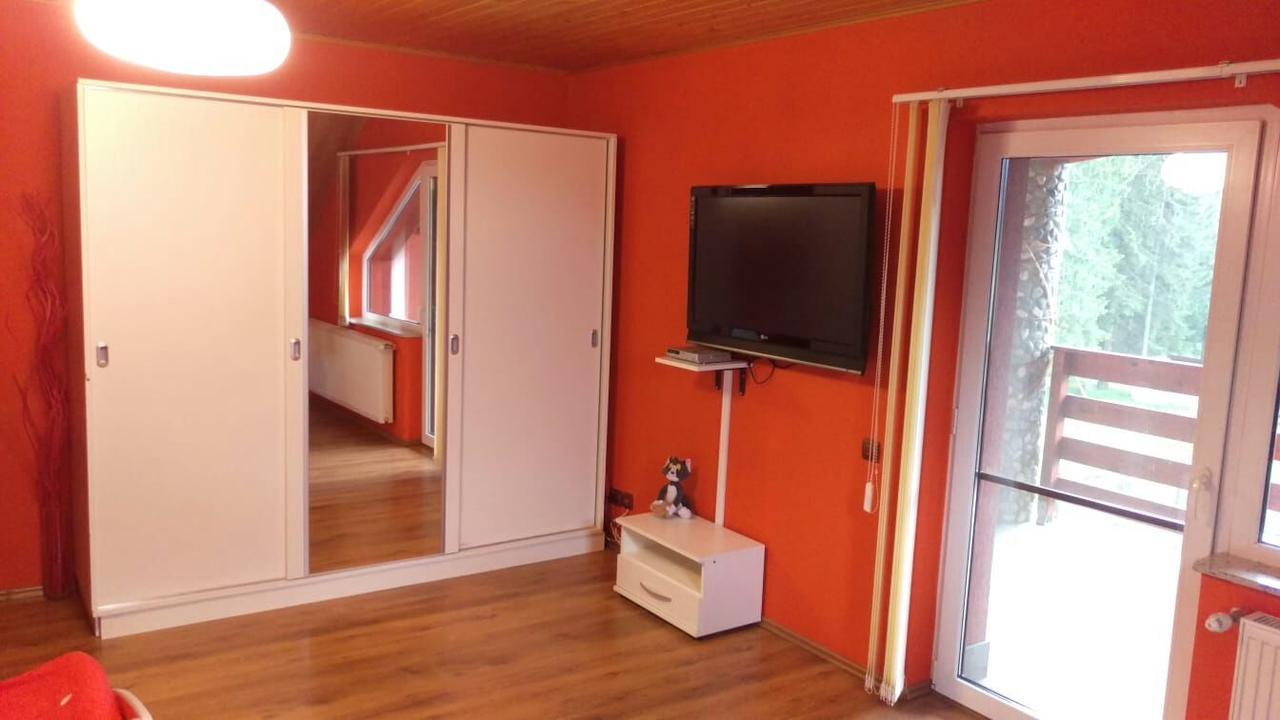 Casa De Vacanta Paraul Rece Ngoại thất bức ảnh
